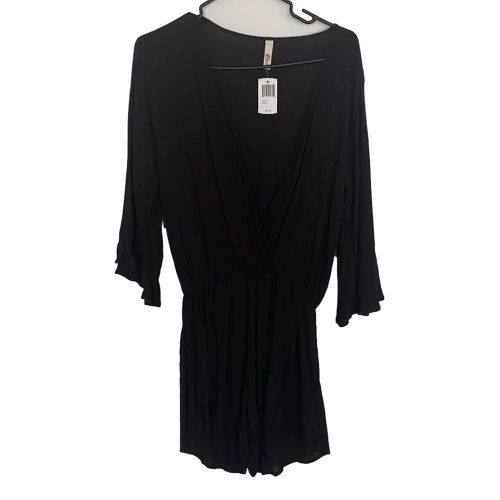 Elan Black Cover-up Romper NWT - Picture 2 of 7